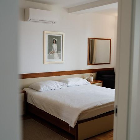 Апартаменты Apartmaji Punta Вели-Лошинь Экстерьер фото
