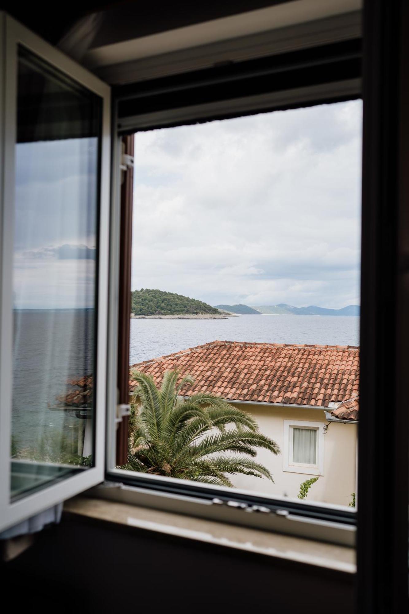 Апартаменты Apartmaji Punta Вели-Лошинь Экстерьер фото