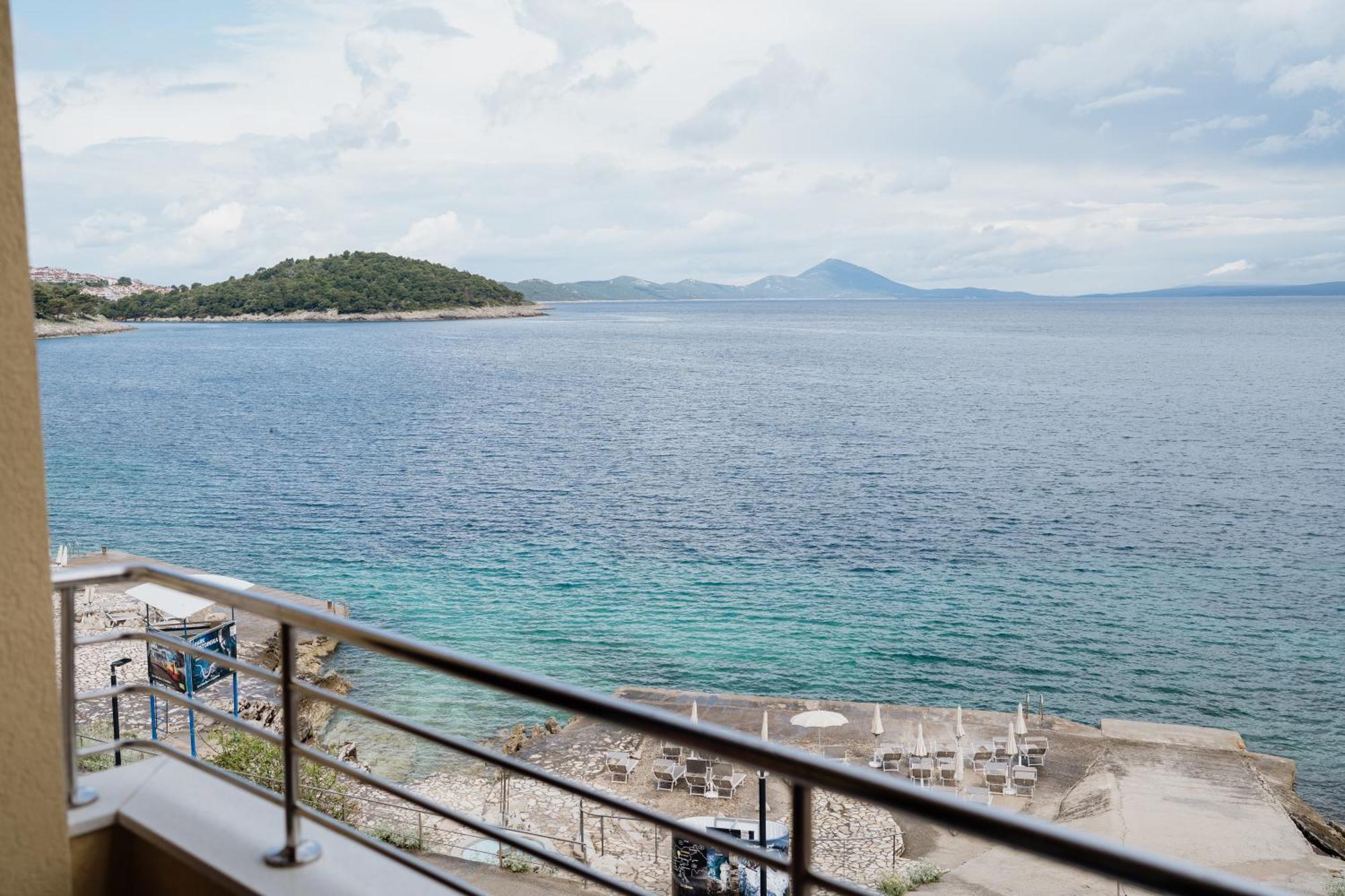 Апартаменты Apartmaji Punta Вели-Лошинь Экстерьер фото