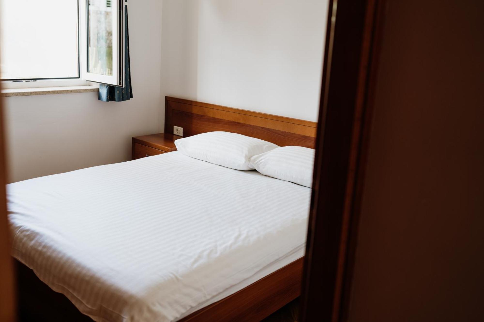 Апартаменты Apartmaji Punta Вели-Лошинь Экстерьер фото