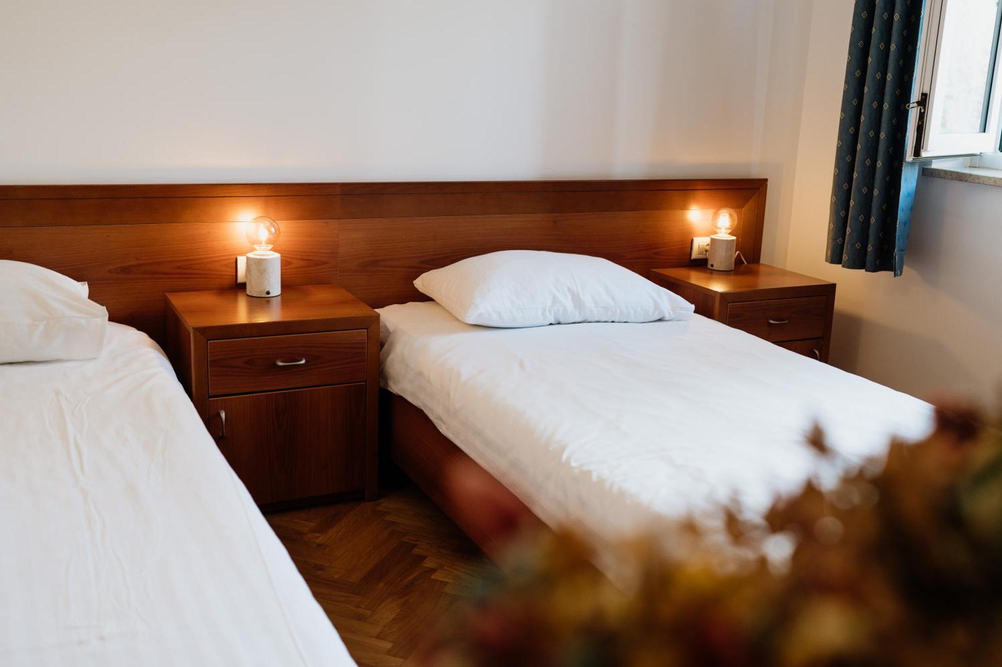 Апартаменты Apartmaji Punta Вели-Лошинь Экстерьер фото